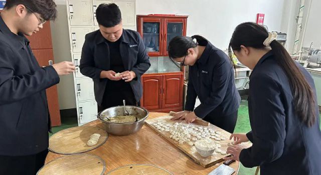 沂南縣交通工程總監(jiān)處慶祝立冬：包餃子、話傳統(tǒng)、增凝聚